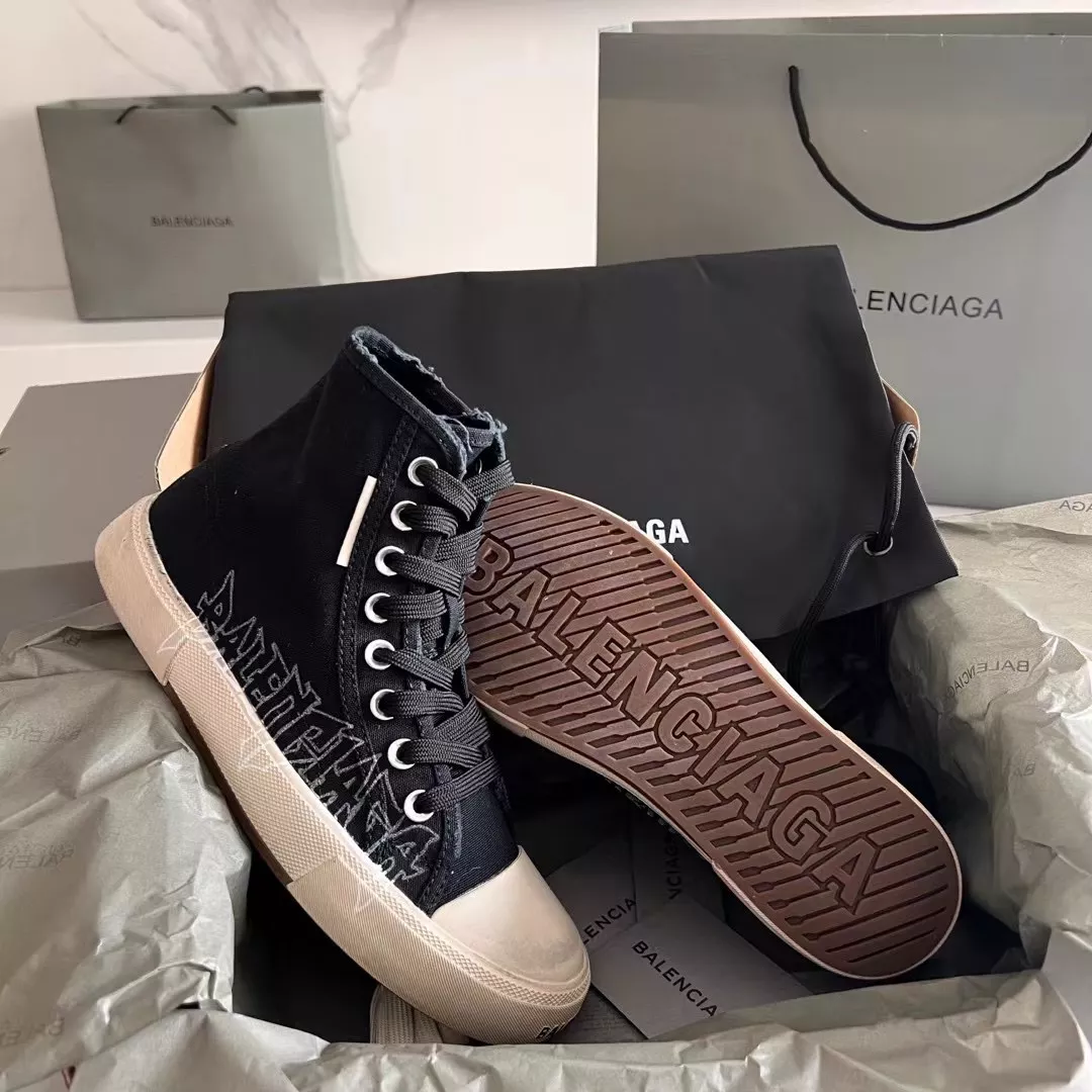 Balenciaga High Tops Shoes For Men Stylish 9283