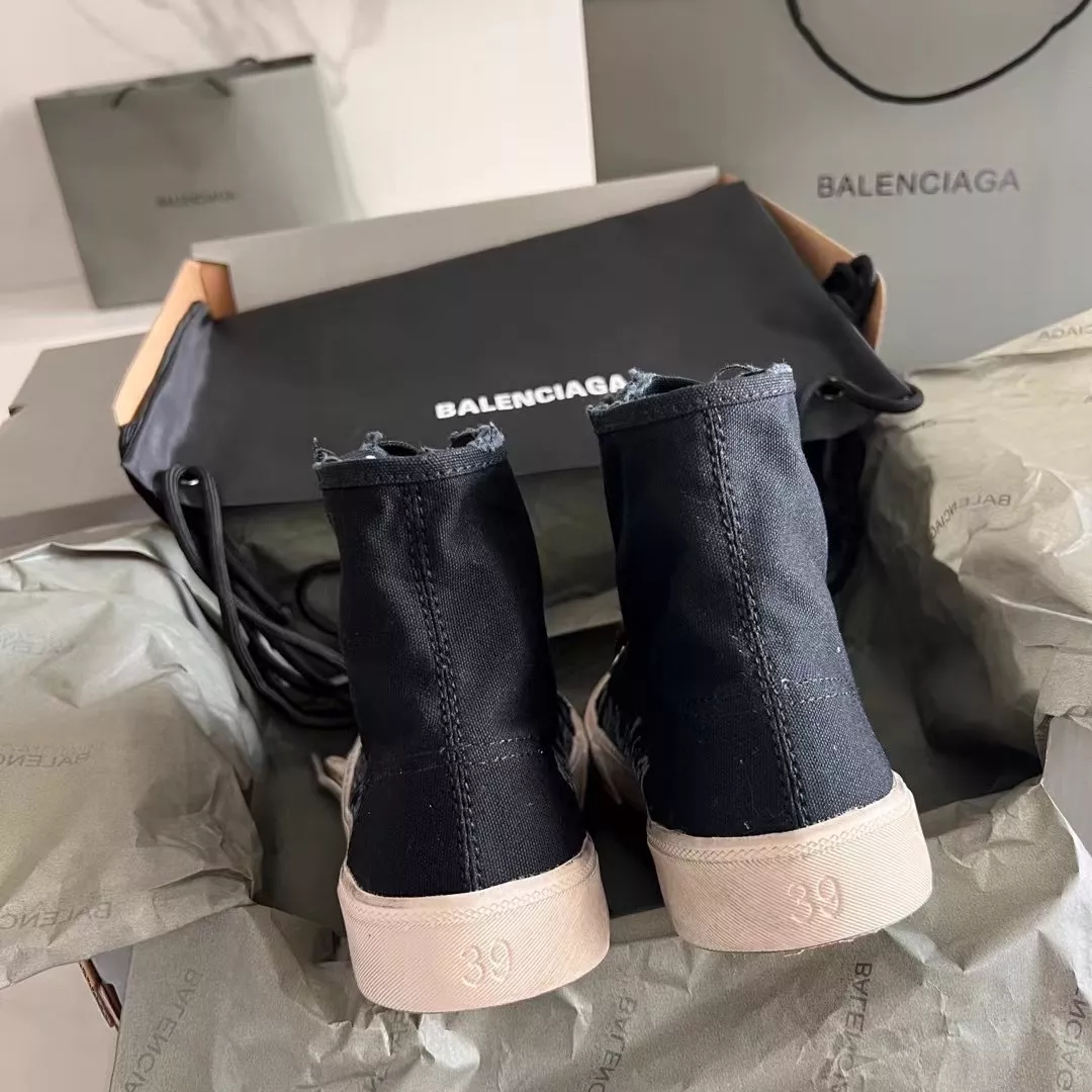 Balenciaga High Tops Shoes For Men Stylish 9283