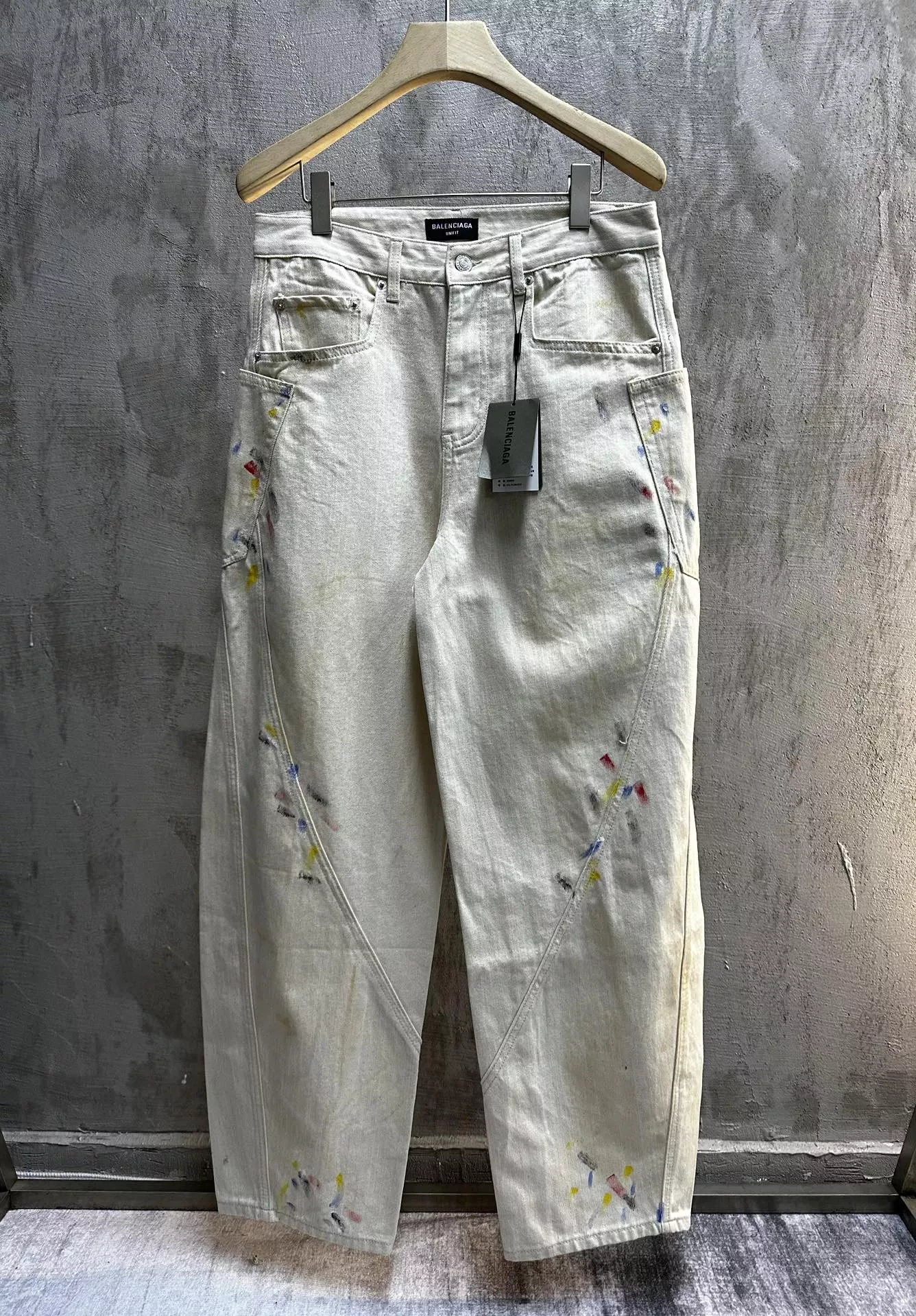 Balenciaga Jeans For Unisex Fashionable 8407