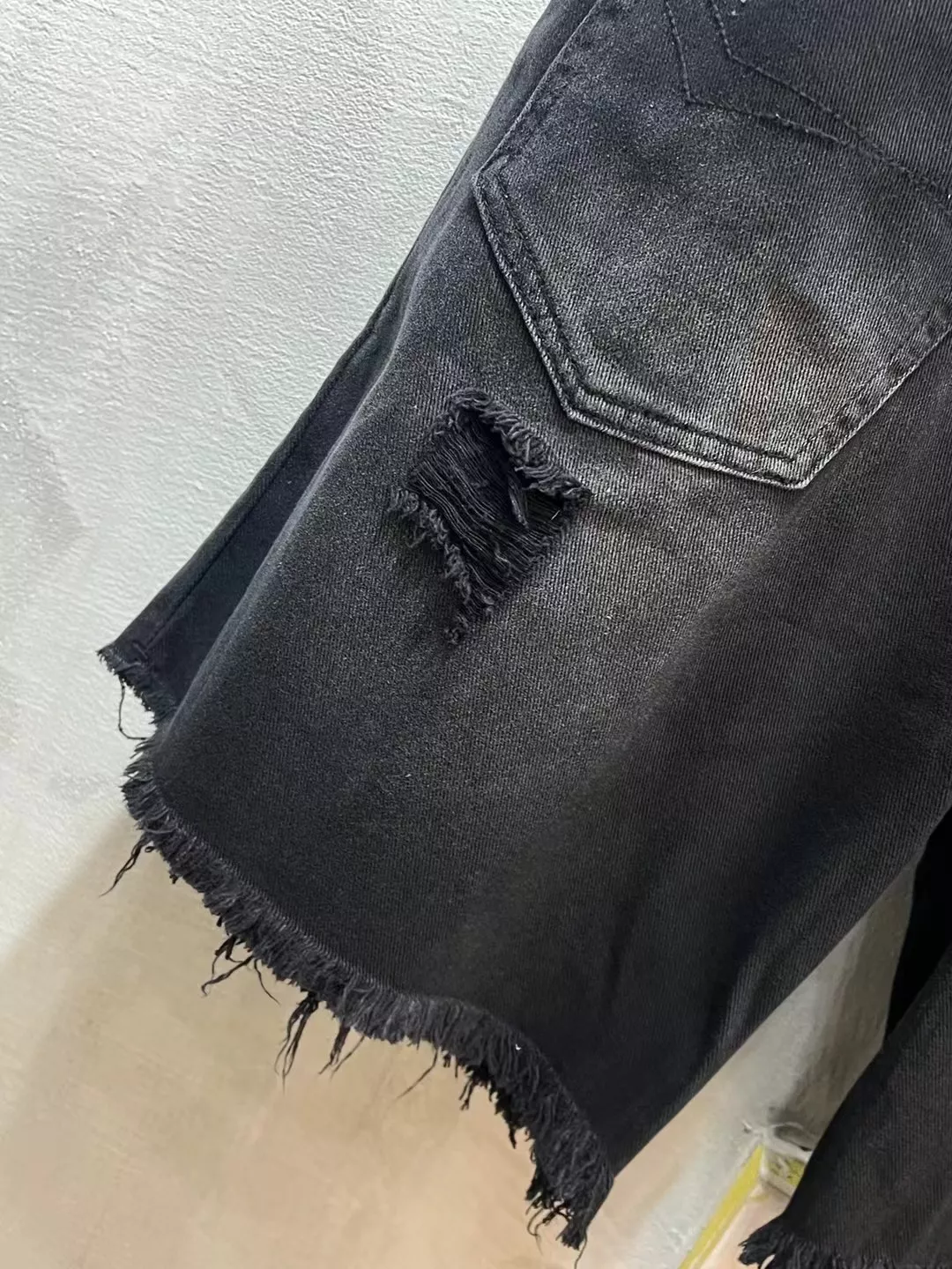 Balenciaga Jeans For Unisex Lightweight 3298