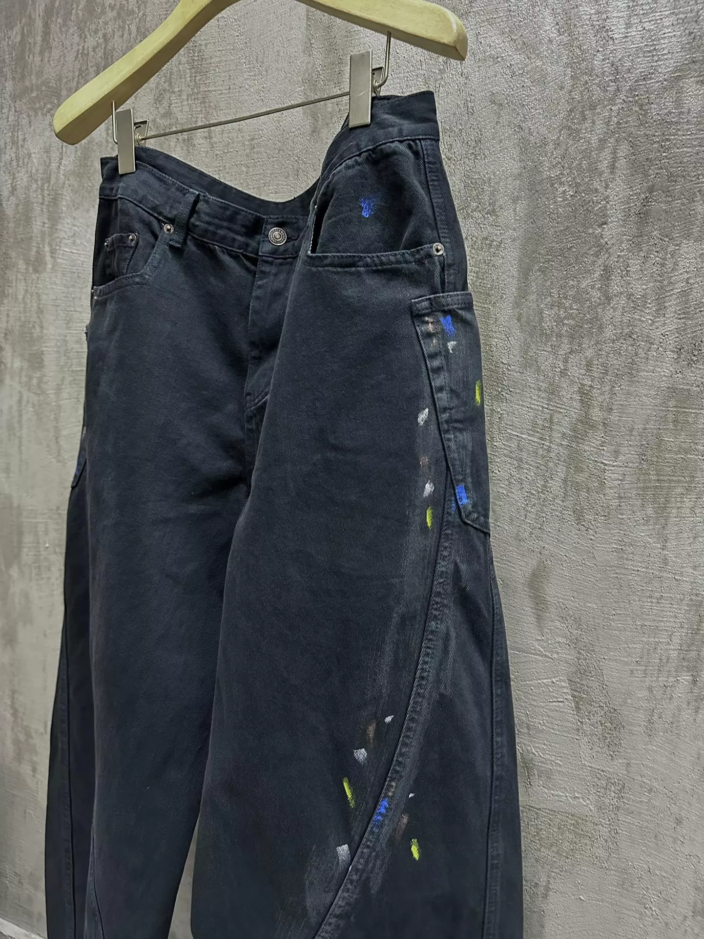Balenciaga Jeans For Unisex Unique 3501