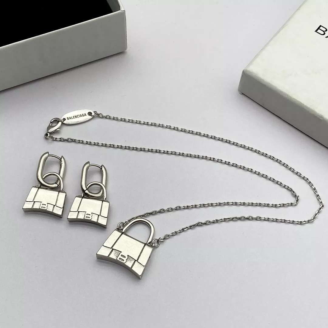 Balenciaga Jewelry Set Comfortable 1823