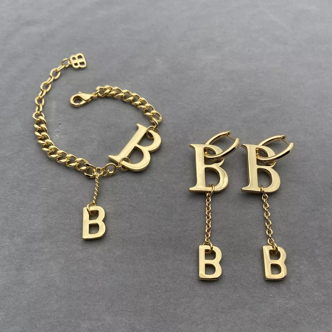 Balenciaga Jewelry Set Durable 5803