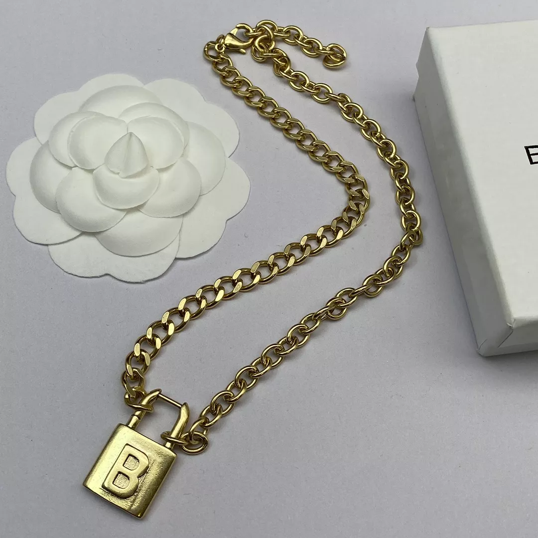 Balenciaga Jewelry Set Efficient 7459