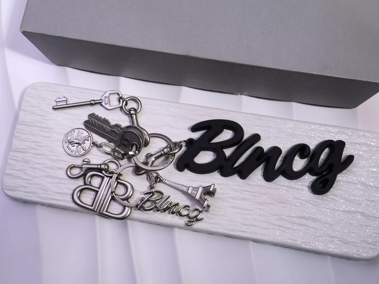 Balenciaga Key Holder And Bag Buckle ModernLook 6274