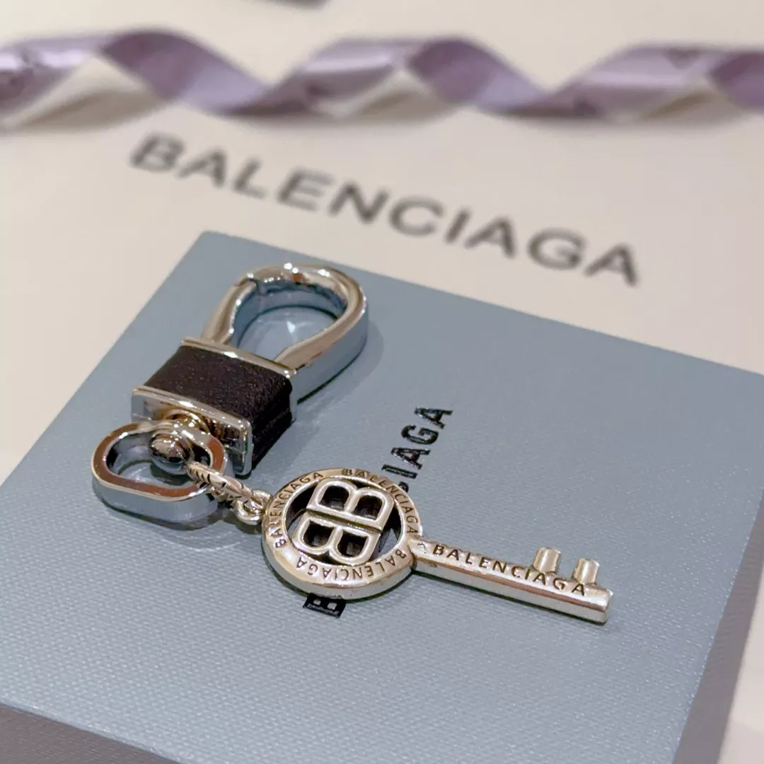Balenciaga Key Holder And Bag Buckle Reliable 8675