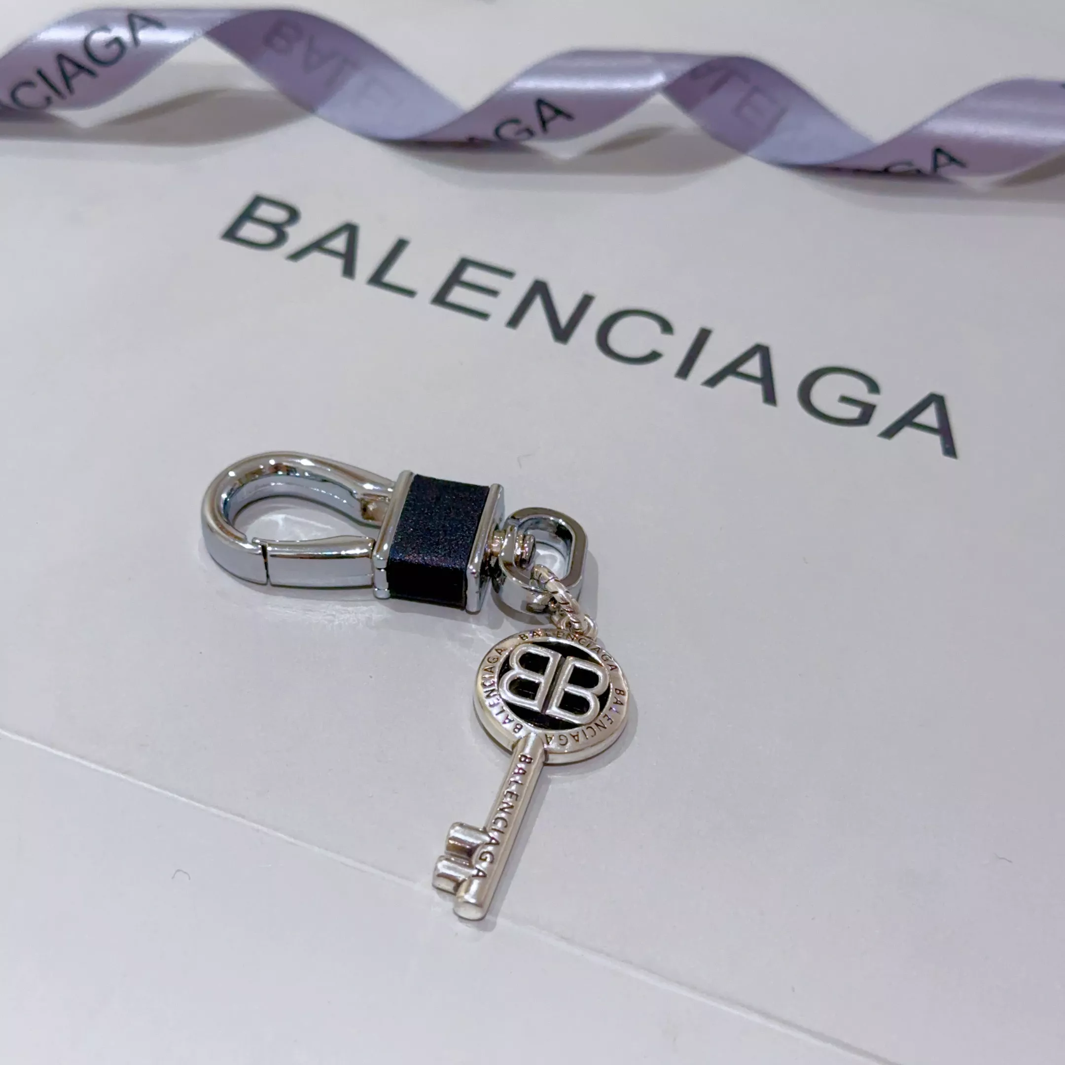 Balenciaga Key Holder And Bag Buckle Reliable 8675
