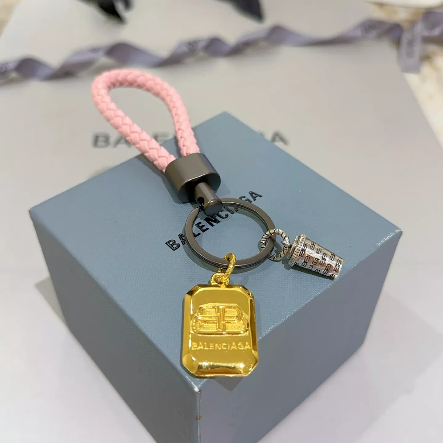 Balenciaga Key Holder And Bag Buckle Sophisticated 606