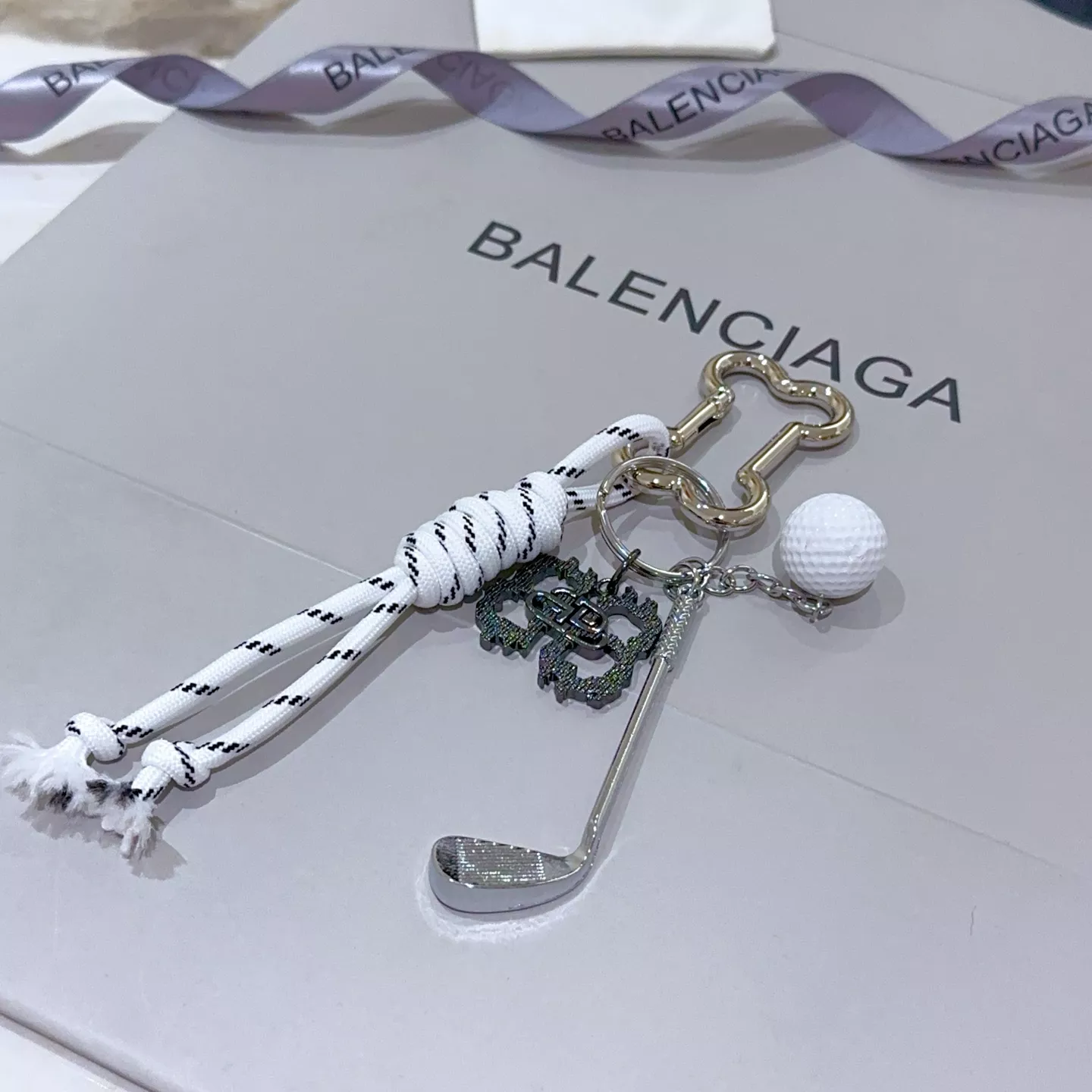 Balenciaga Key Holder And Bag Buckle StreetReady 4401