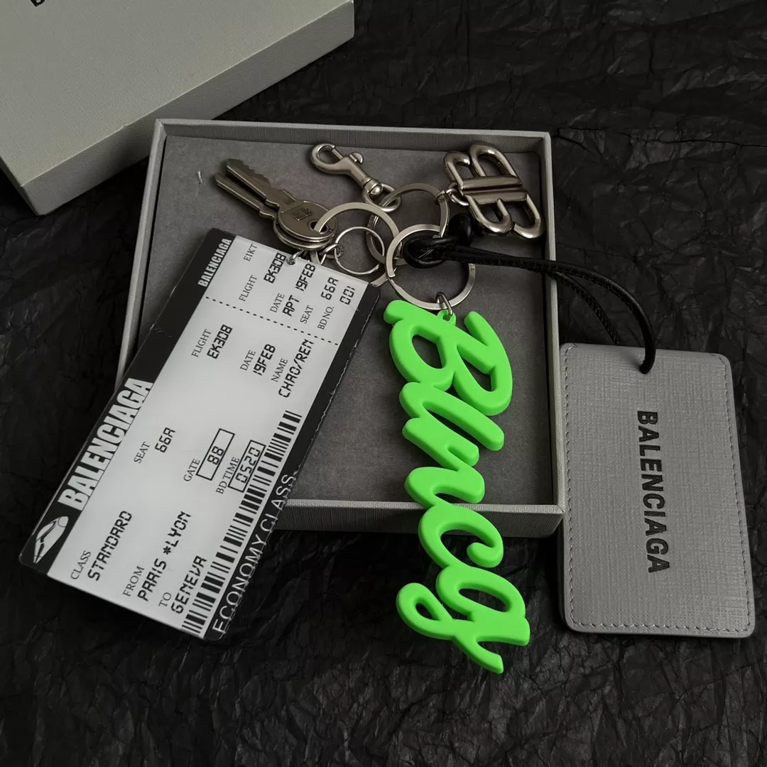 Balenciaga Key Holder And Bag Buckle StreetReady 7868