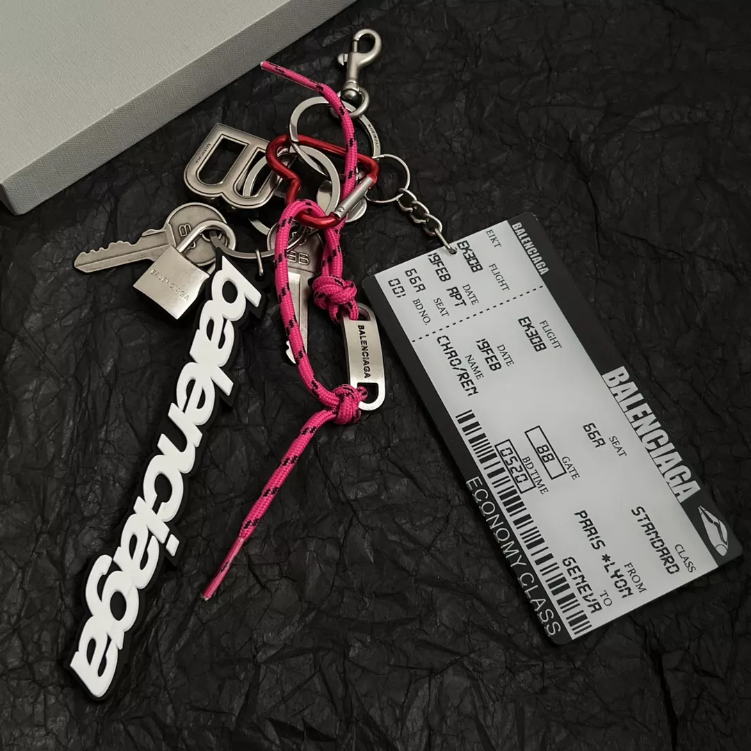 Balenciaga Key Holder And Bag Buckle TopPick 5195