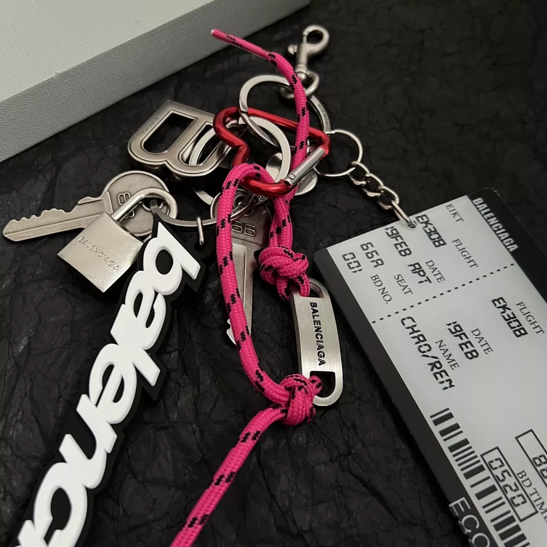 Balenciaga Key Holder And Bag Buckle TopPick 5195
