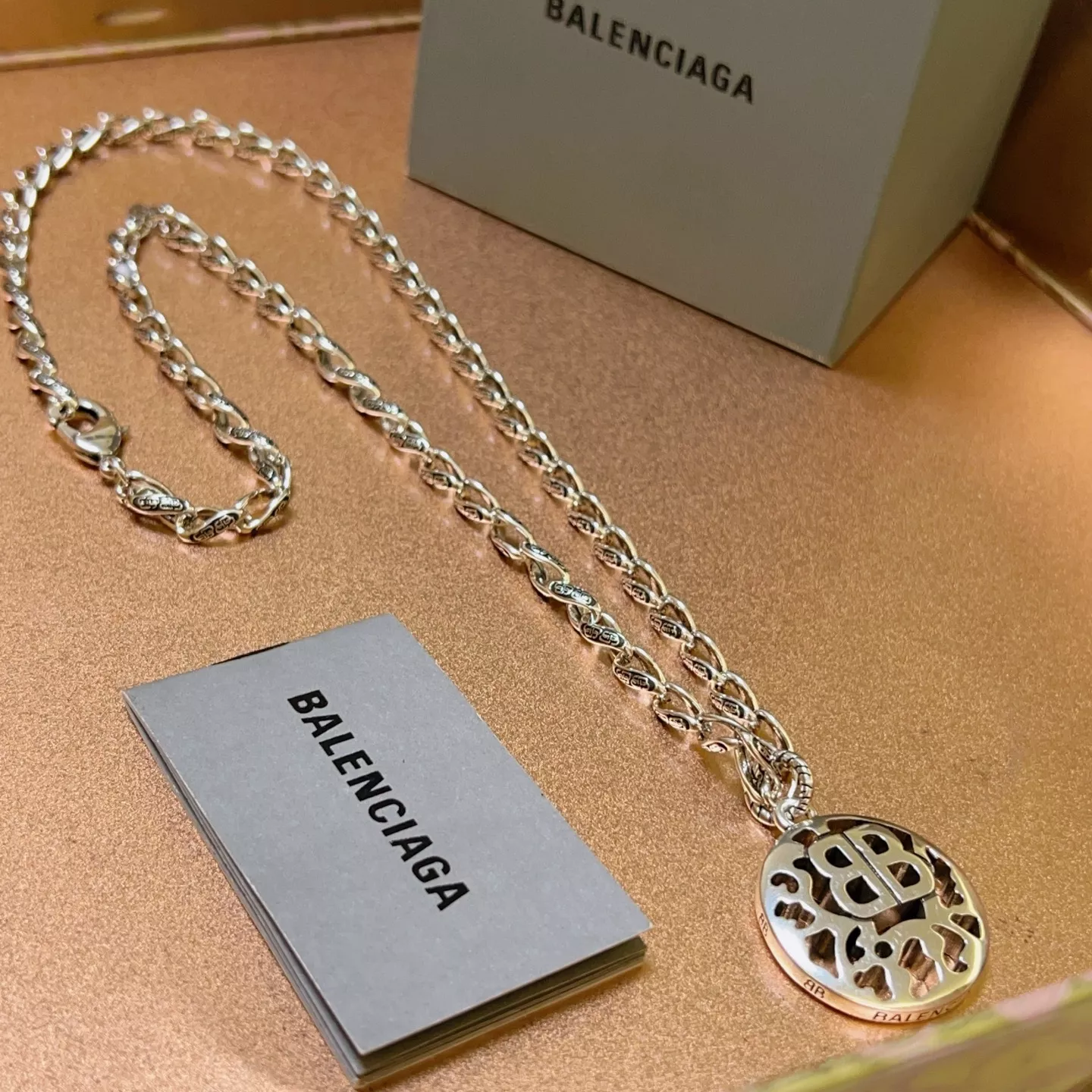 Balenciaga Necklaces Cozy 8066