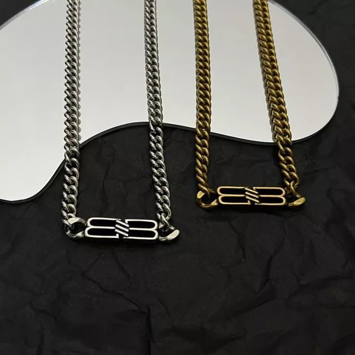Balenciaga Necklaces Efficient 880