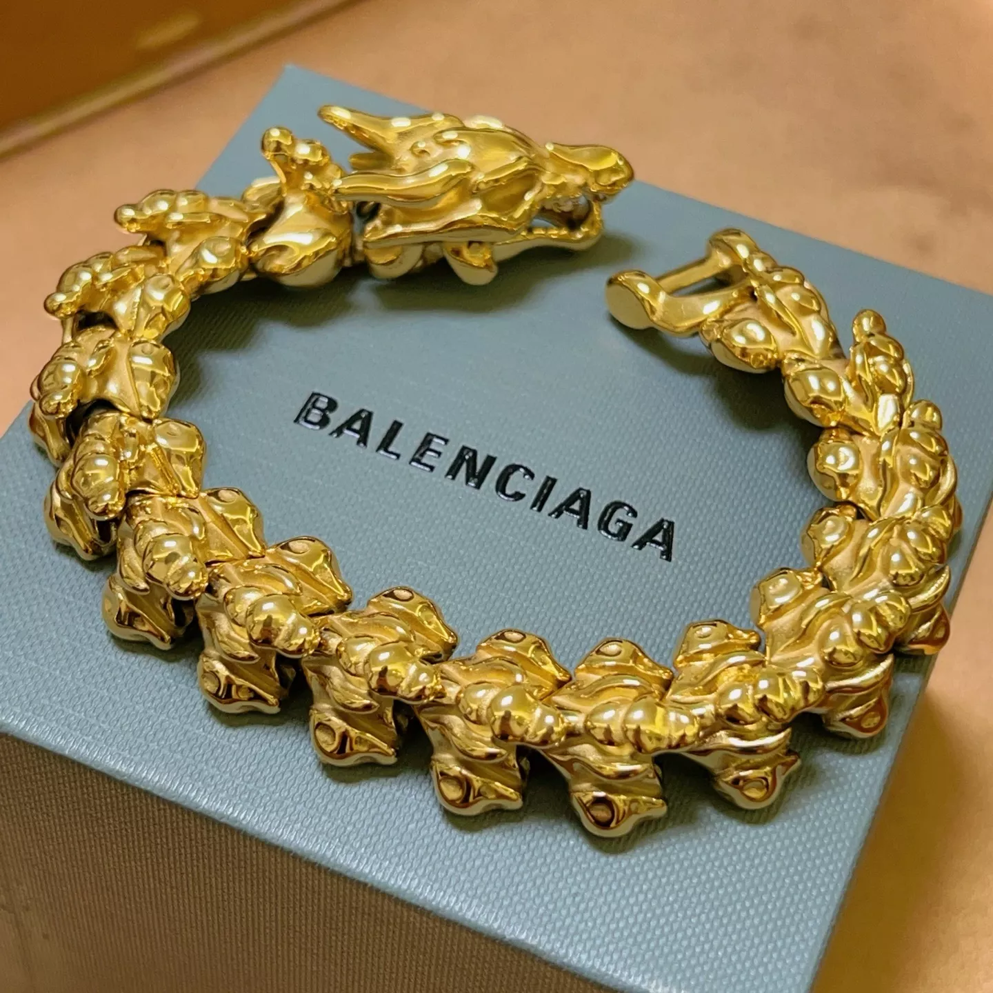 Balenciaga Necklaces For Men Trendsetting 9121