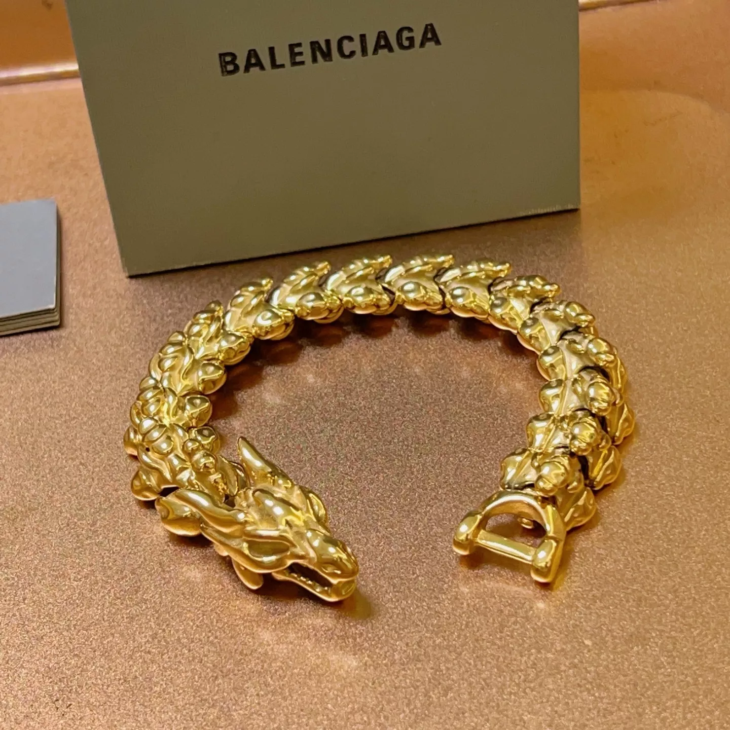 Balenciaga Necklaces For Men Trendsetting 9121