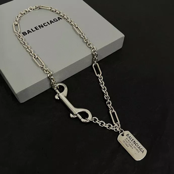 Balenciaga Necklaces HighQuality 3373