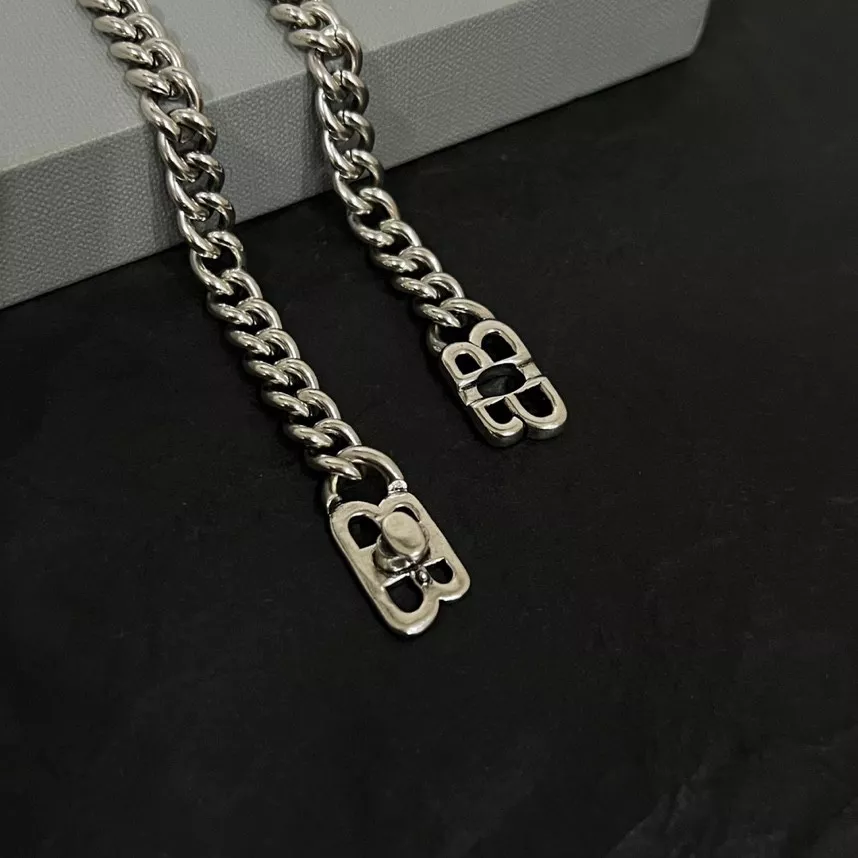 Balenciaga Necklaces Refined 3881