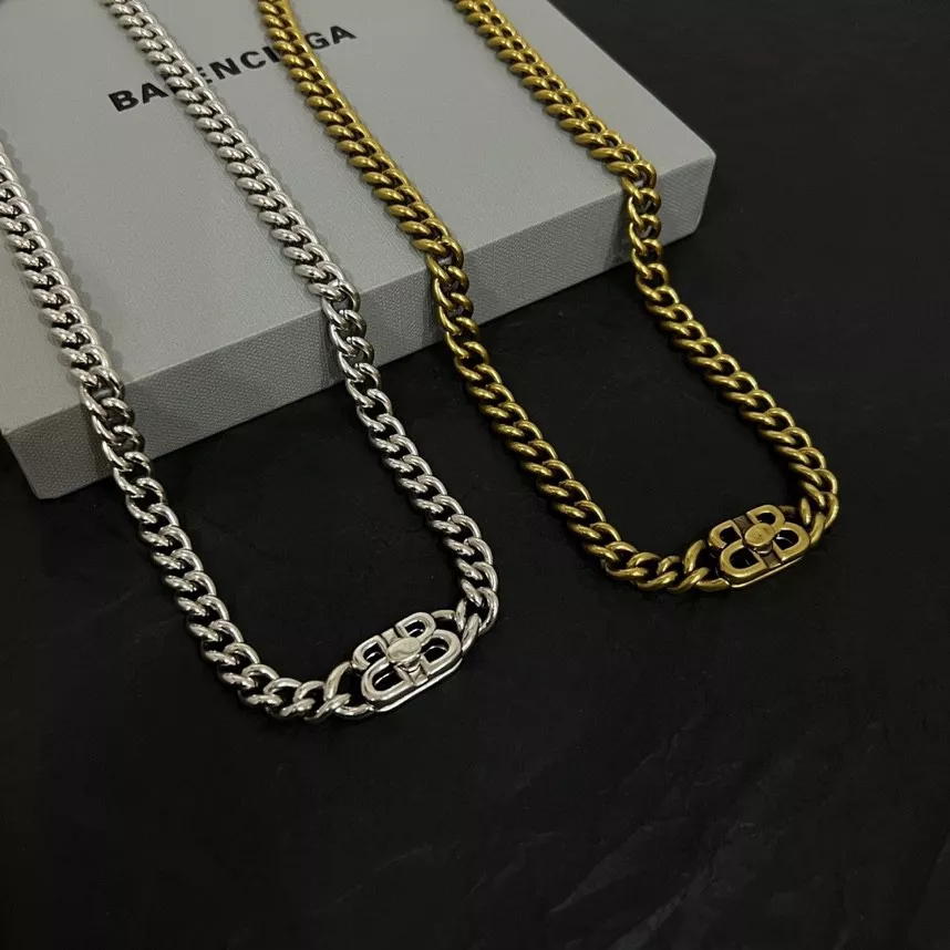 Balenciaga Necklaces Refined 3881