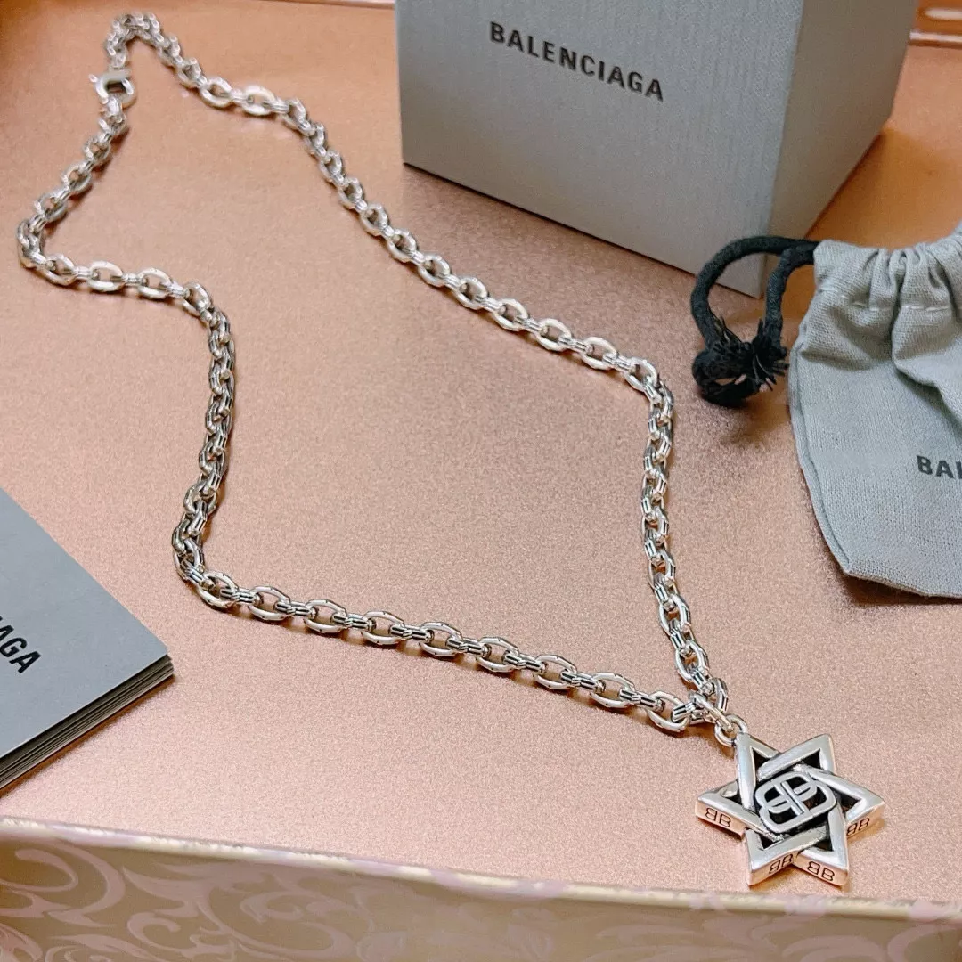 Balenciaga Necklaces UrbanStyle 9787