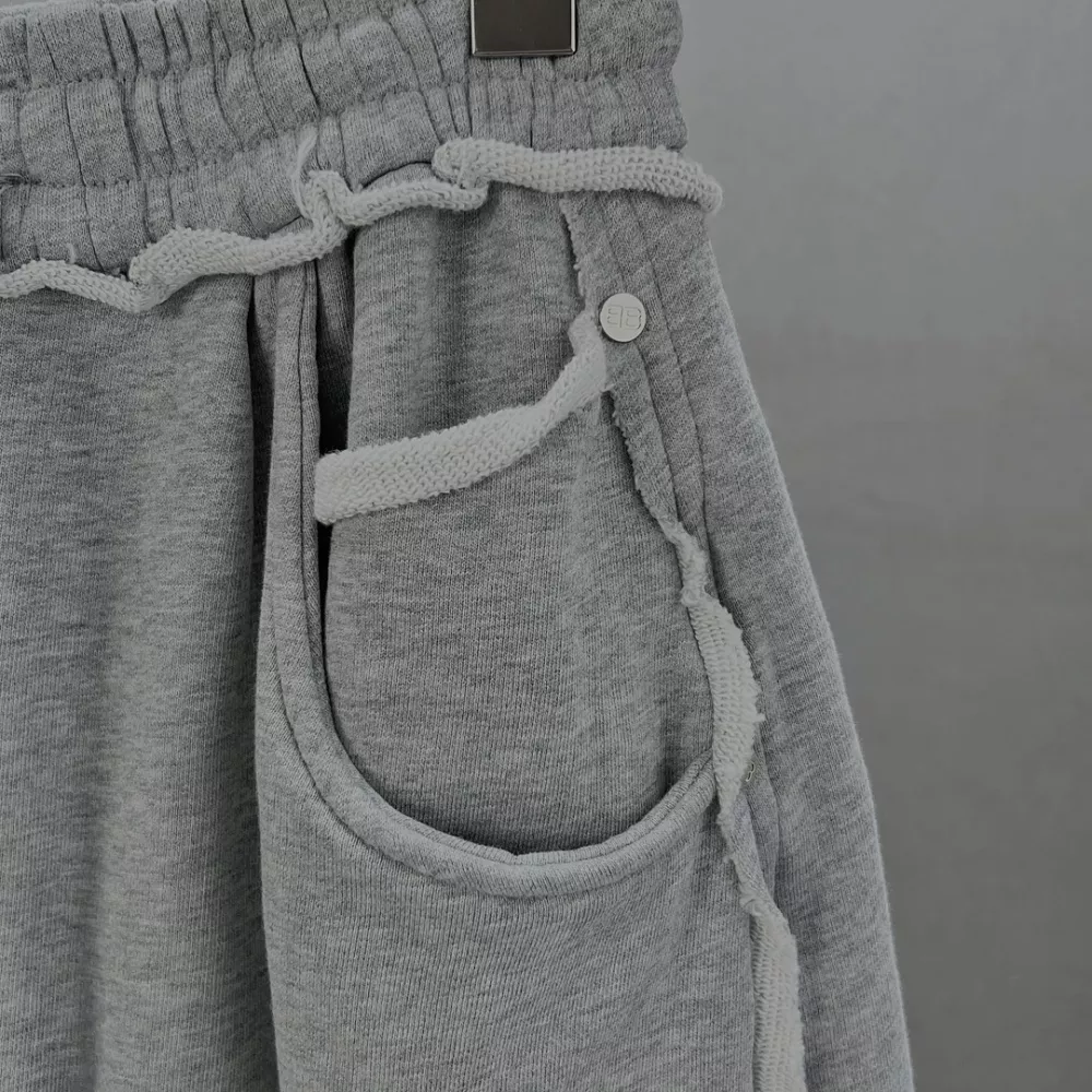 Balenciaga Pants For Unisex Modern 1377