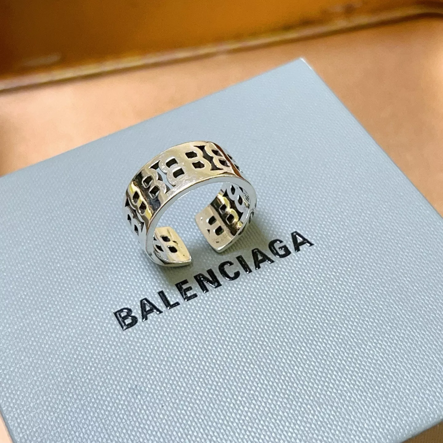 Balenciaga Rings Breathable 8123