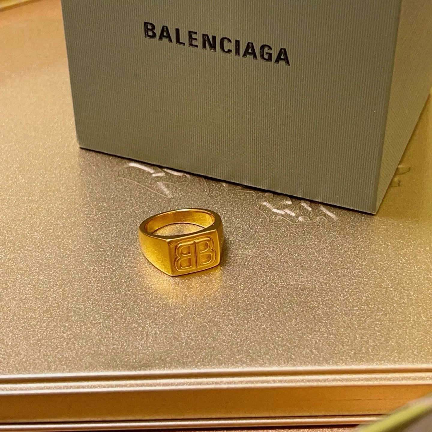 Balenciaga Rings For Unisex Timeless 5348