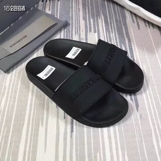 Balenciaga Slippers For Men Affordable 7007