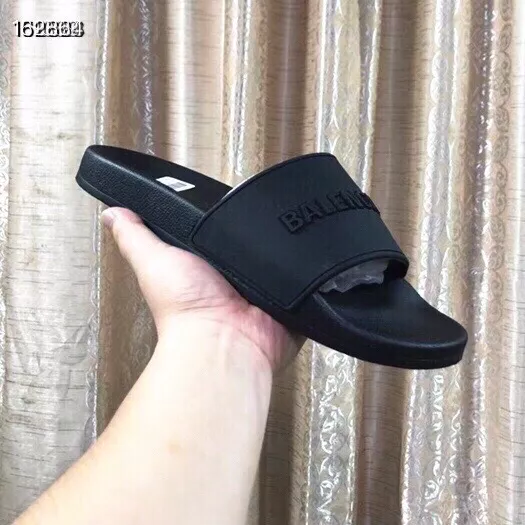 Balenciaga Slippers For Men Affordable 7007