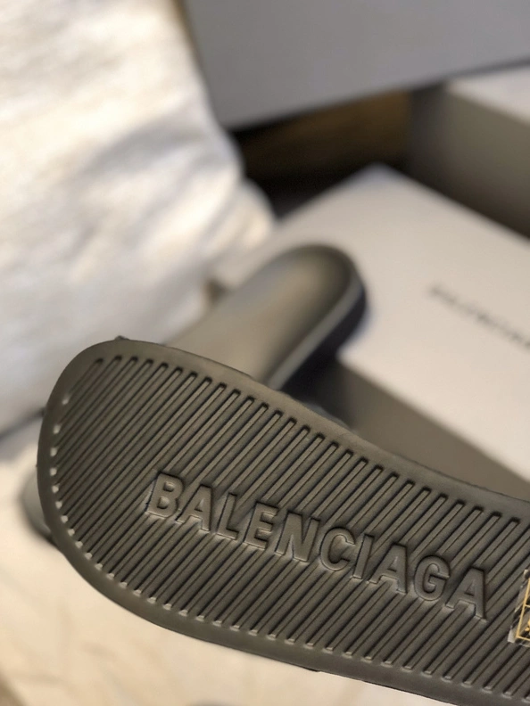 Balenciaga Slippers For Men BestValue 9626