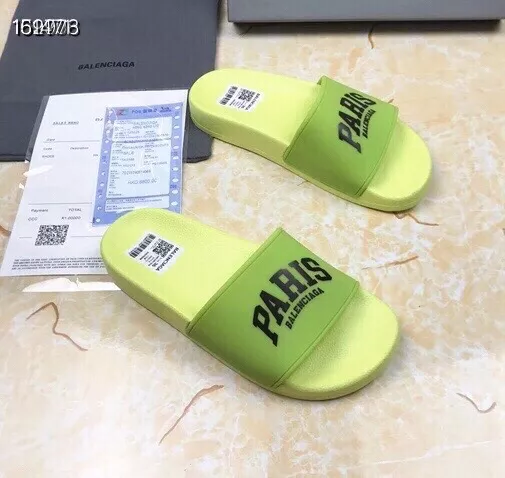 Balenciaga Slippers For Men Bold 4776