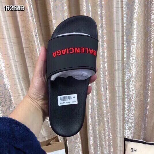 Balenciaga Slippers For Men Comfortable 7191