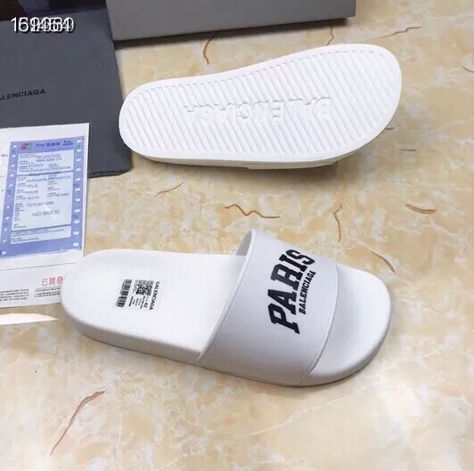 Balenciaga Slippers For Men Comfortable 8488