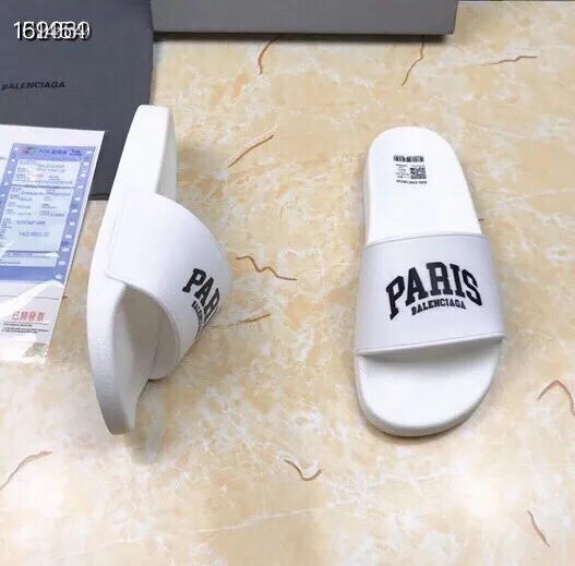 Balenciaga Slippers For Men Comfortable 8488