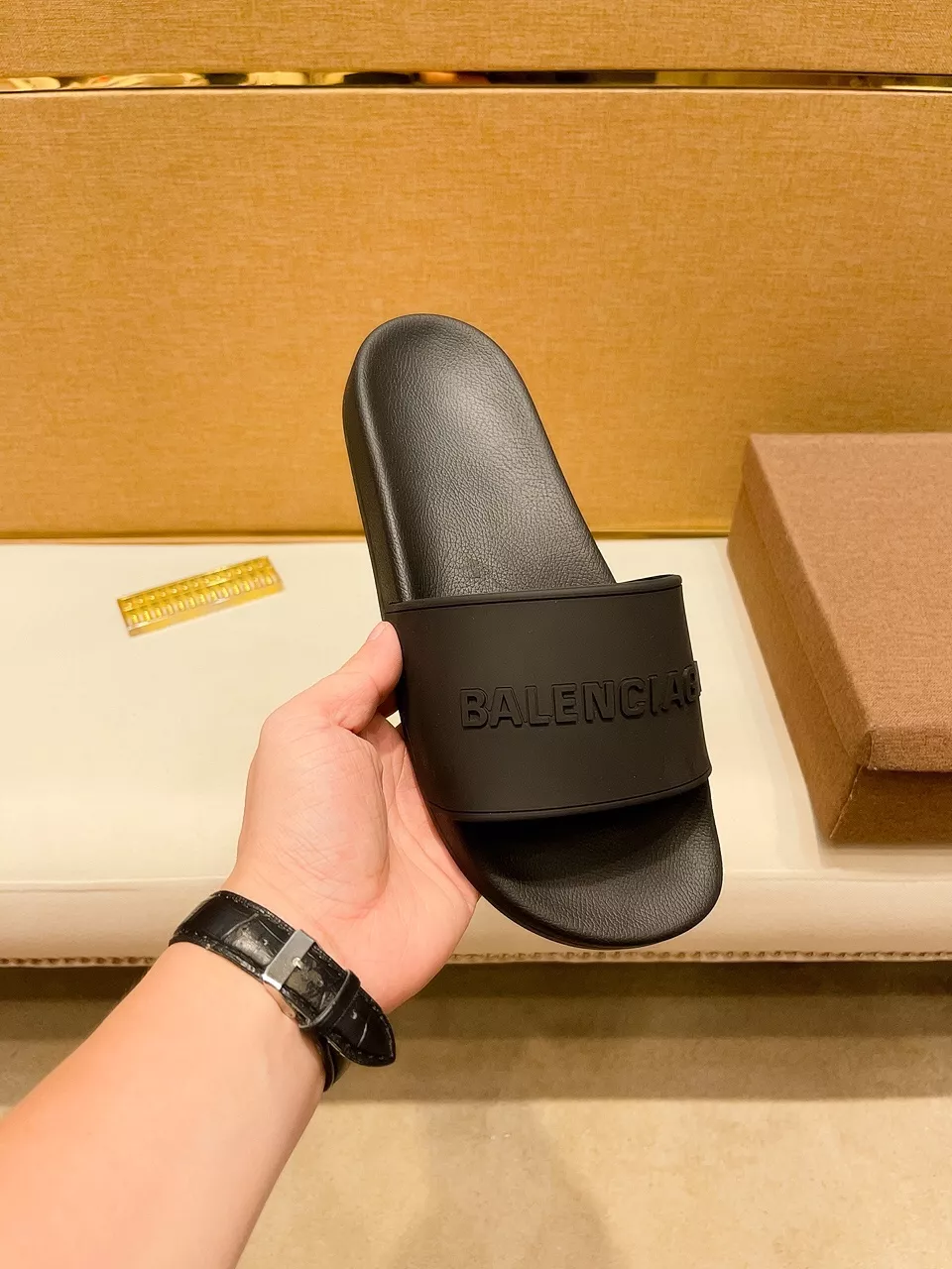 Balenciaga Slippers For Men Durable 2231