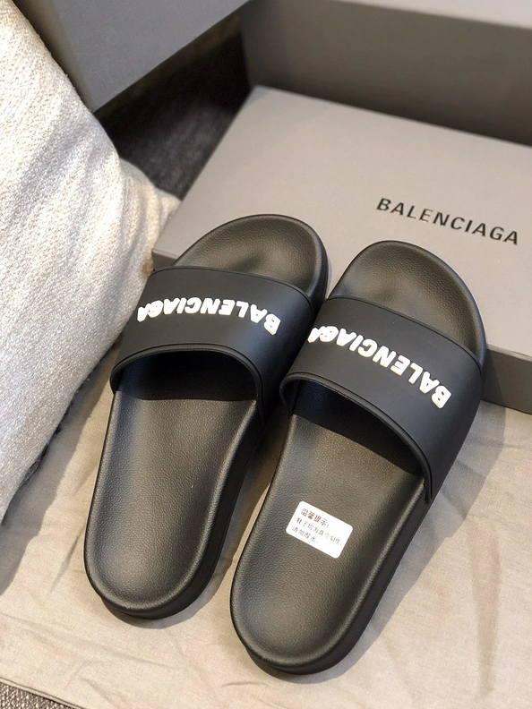 Balenciaga Slippers For Men Durable 2409
