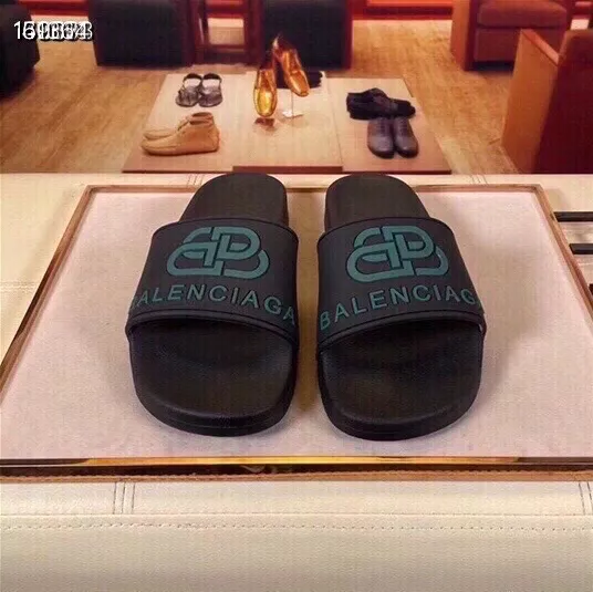Balenciaga Slippers For Men EasyMatch 3541