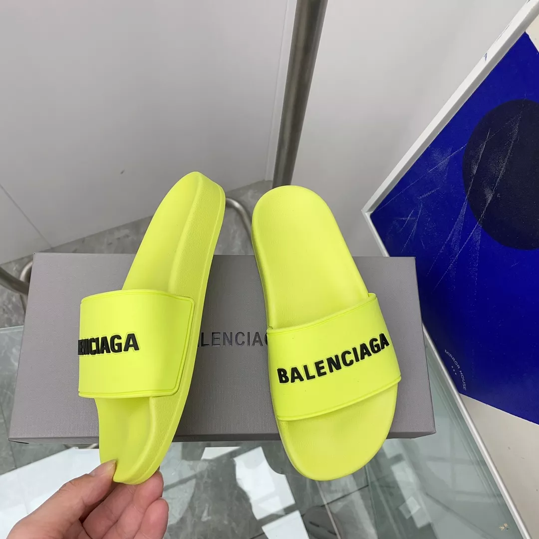 Balenciaga Slippers For Men HighQuality 834