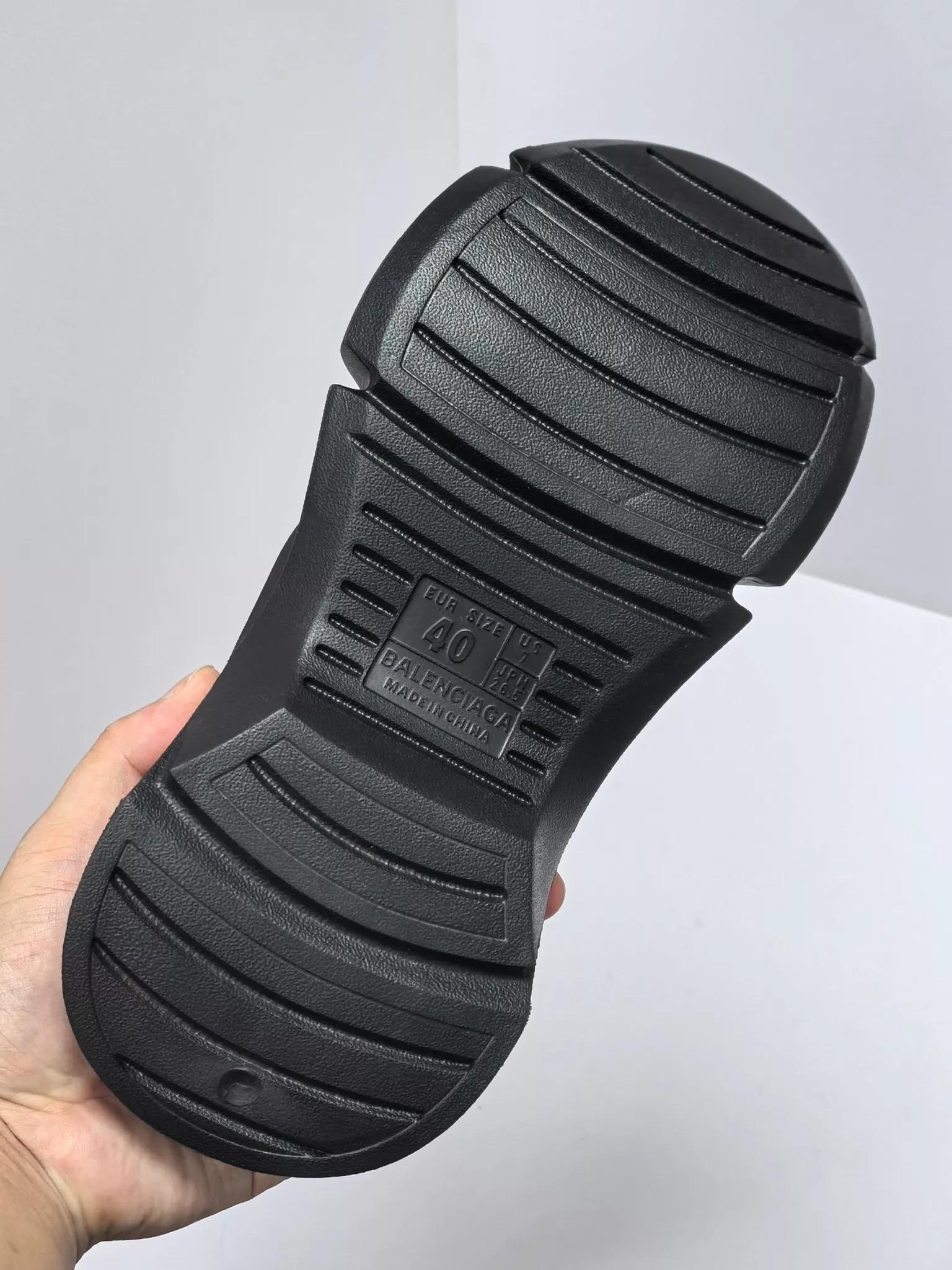 Balenciaga Slippers For Men Modern 3115