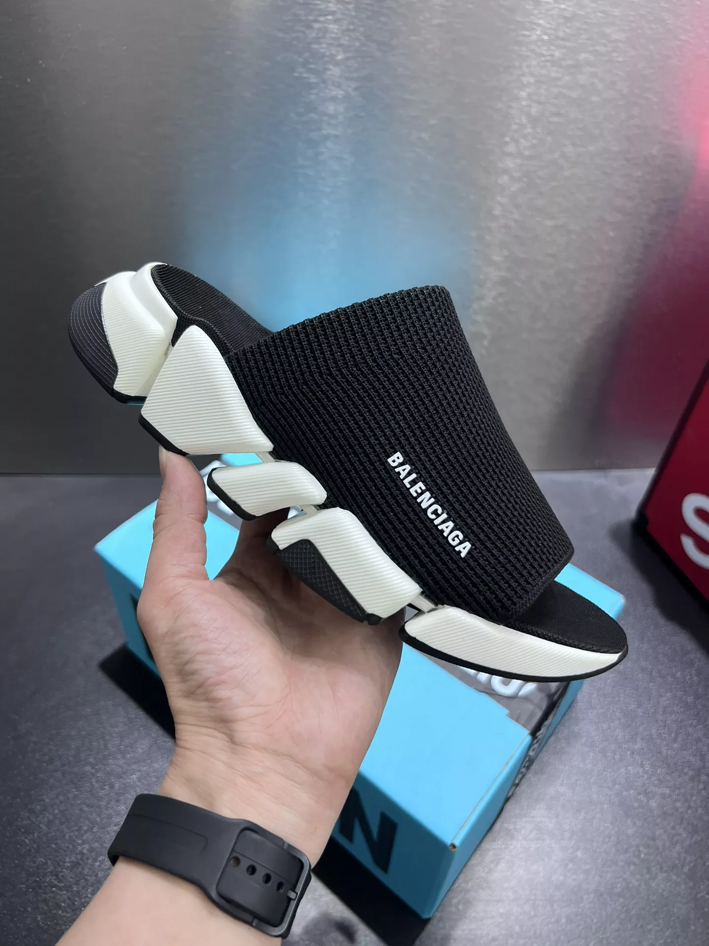 Balenciaga Slippers For Men Modern 3352