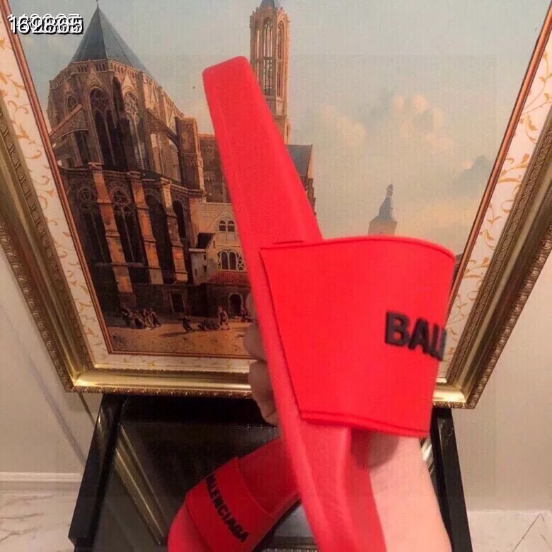 Balenciaga Slippers For Men Popular 1595
