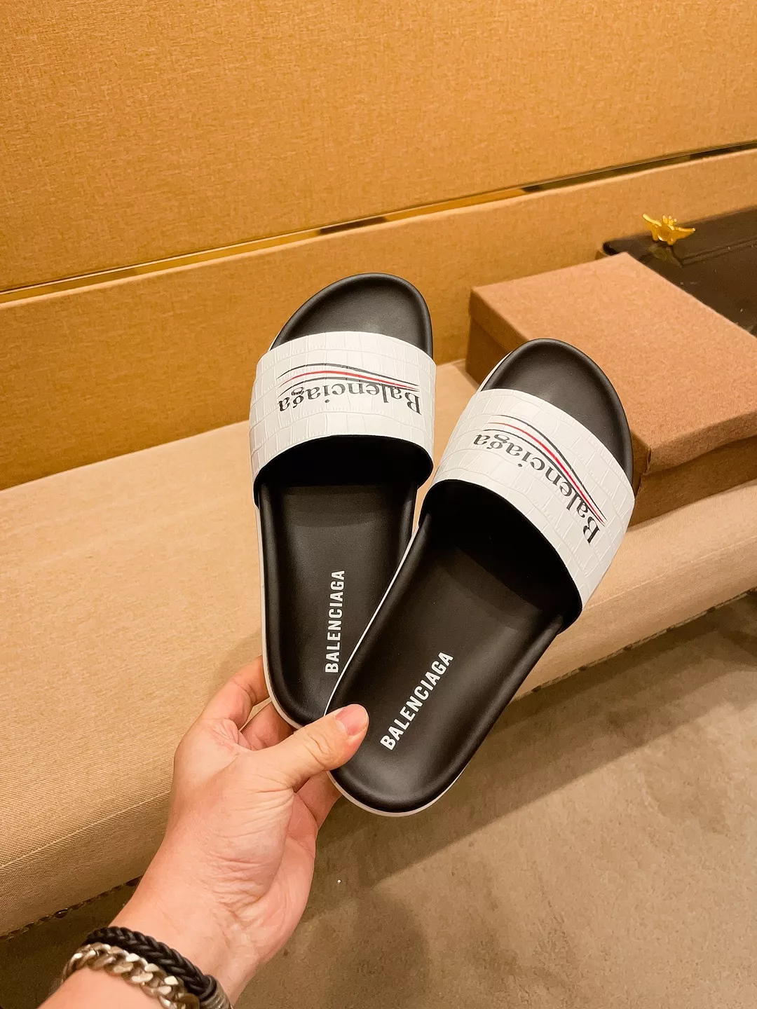 Balenciaga Slippers For Men Sophisticated 5222