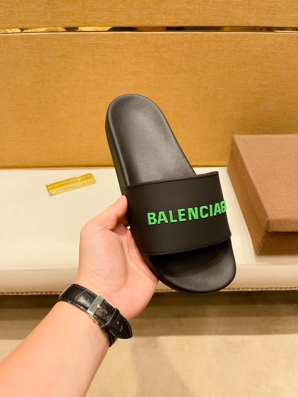 Balenciaga Slippers For Men Sophisticated 6220