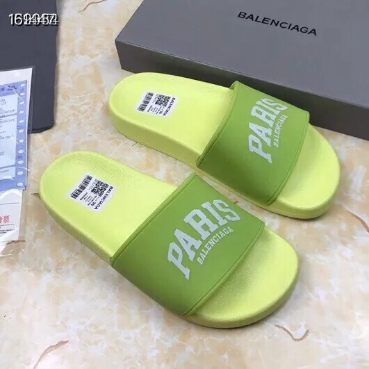 Balenciaga Slippers For Men Trendsetting 7347