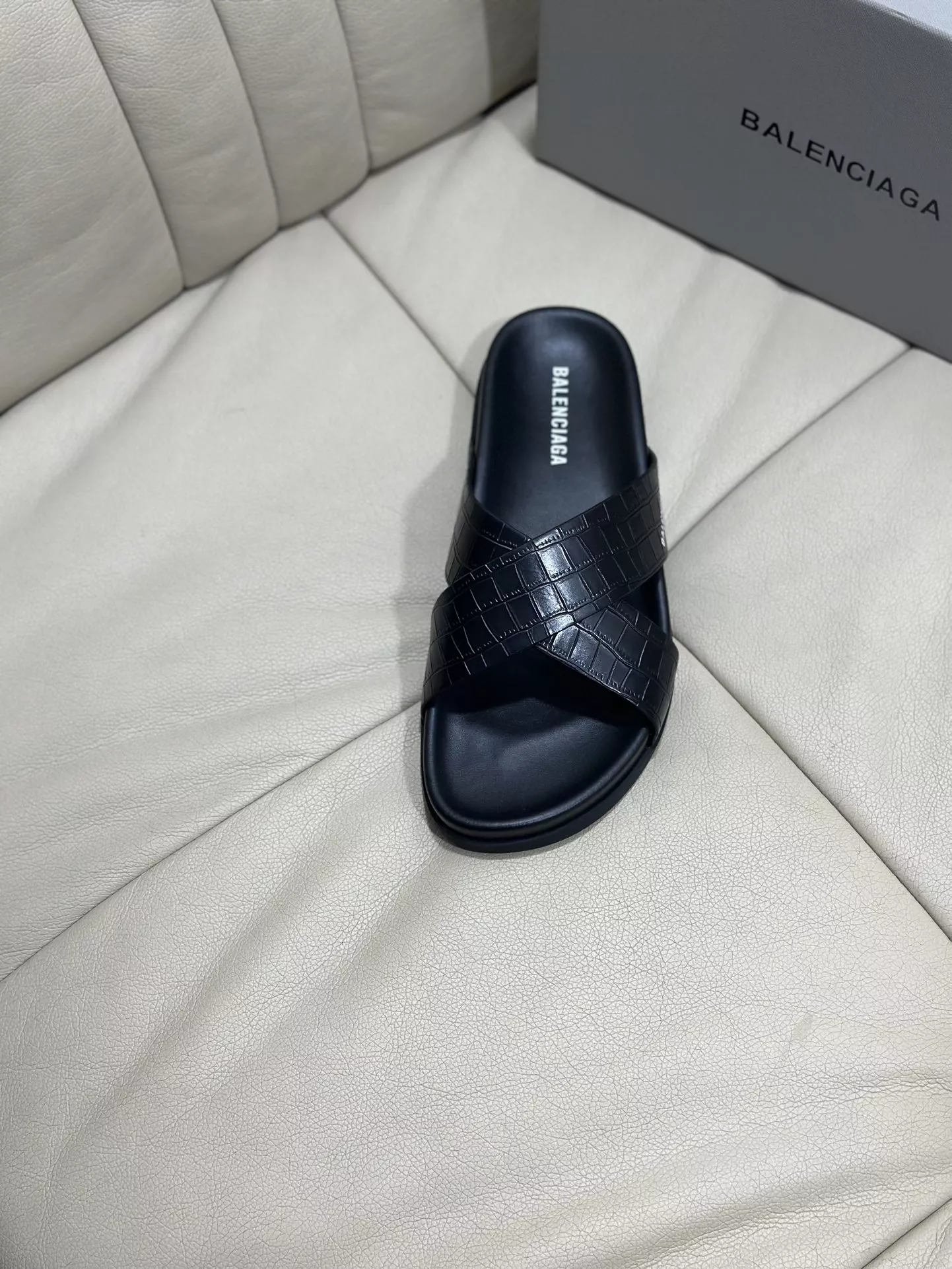 Balenciaga Slippers For Men Trendy 7484