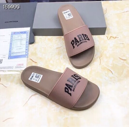 Balenciaga Slippers For Women Durable 3814