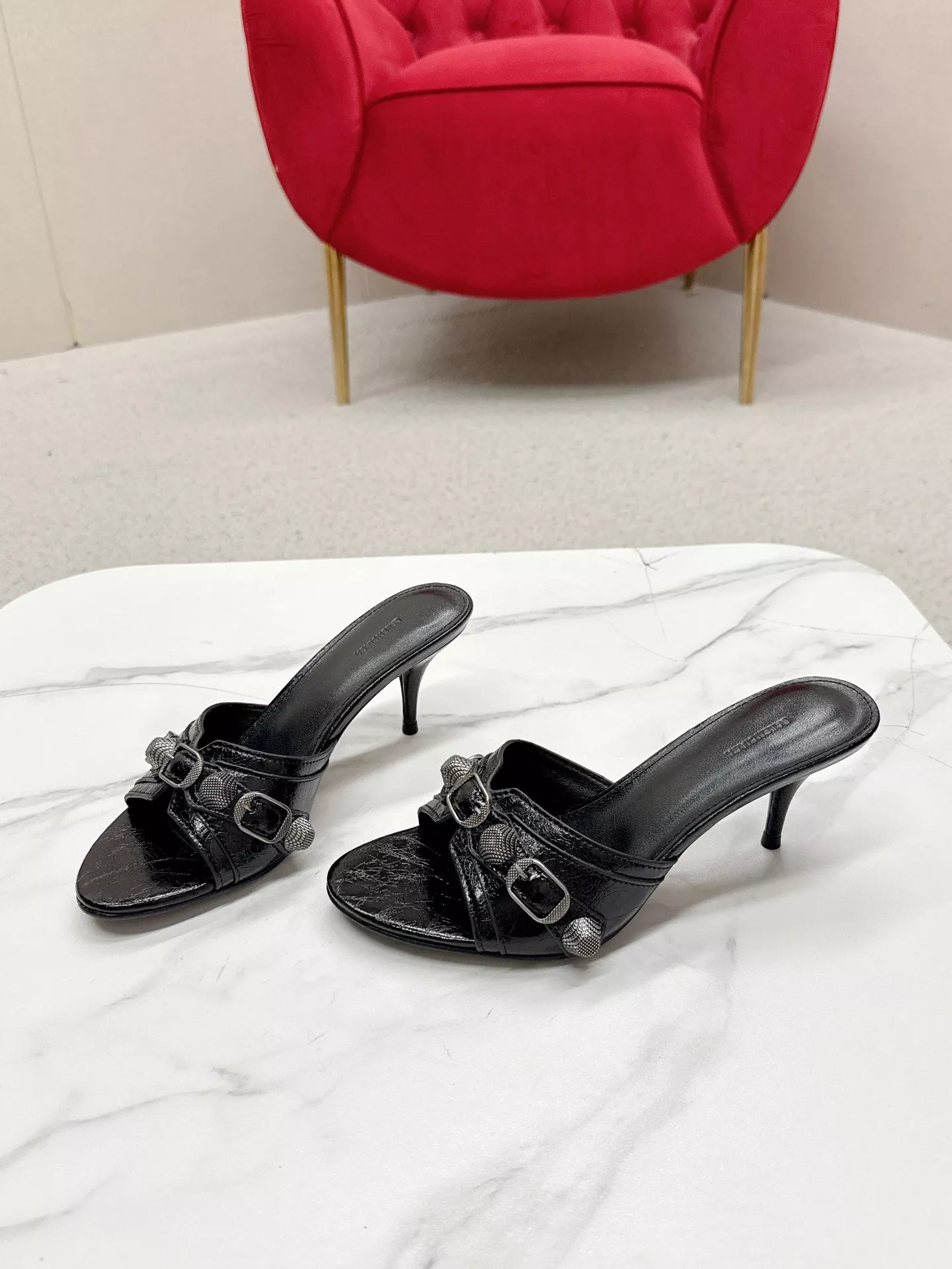 Balenciaga Slippers For Women Modern 832