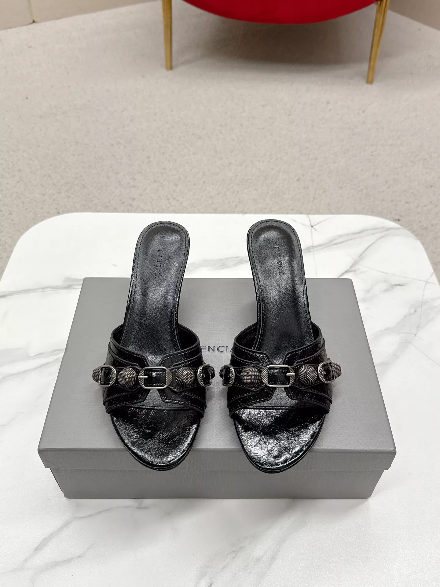 Balenciaga Slippers For Women Modern 832