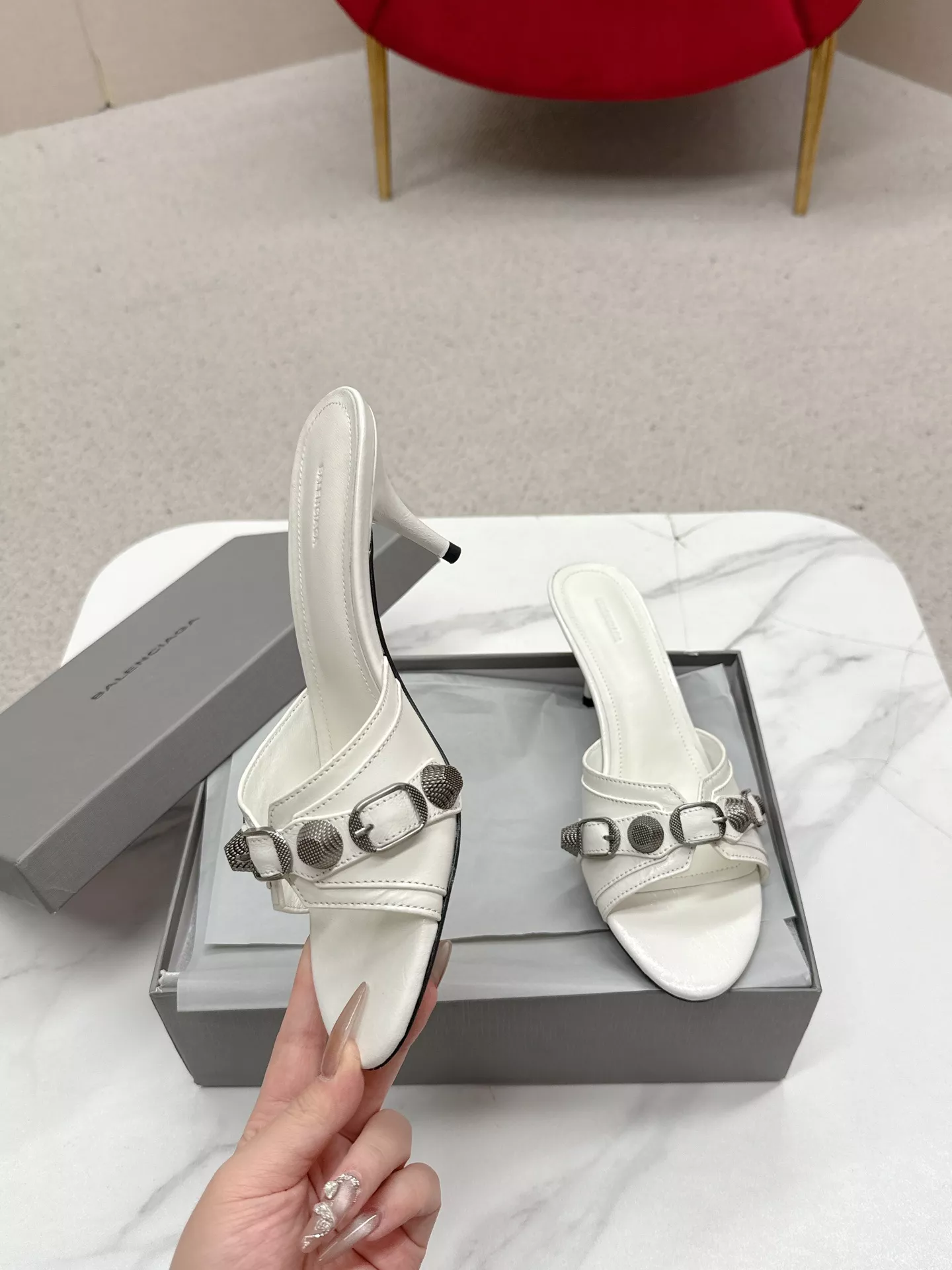 Balenciaga Slippers For Women Popular 4483