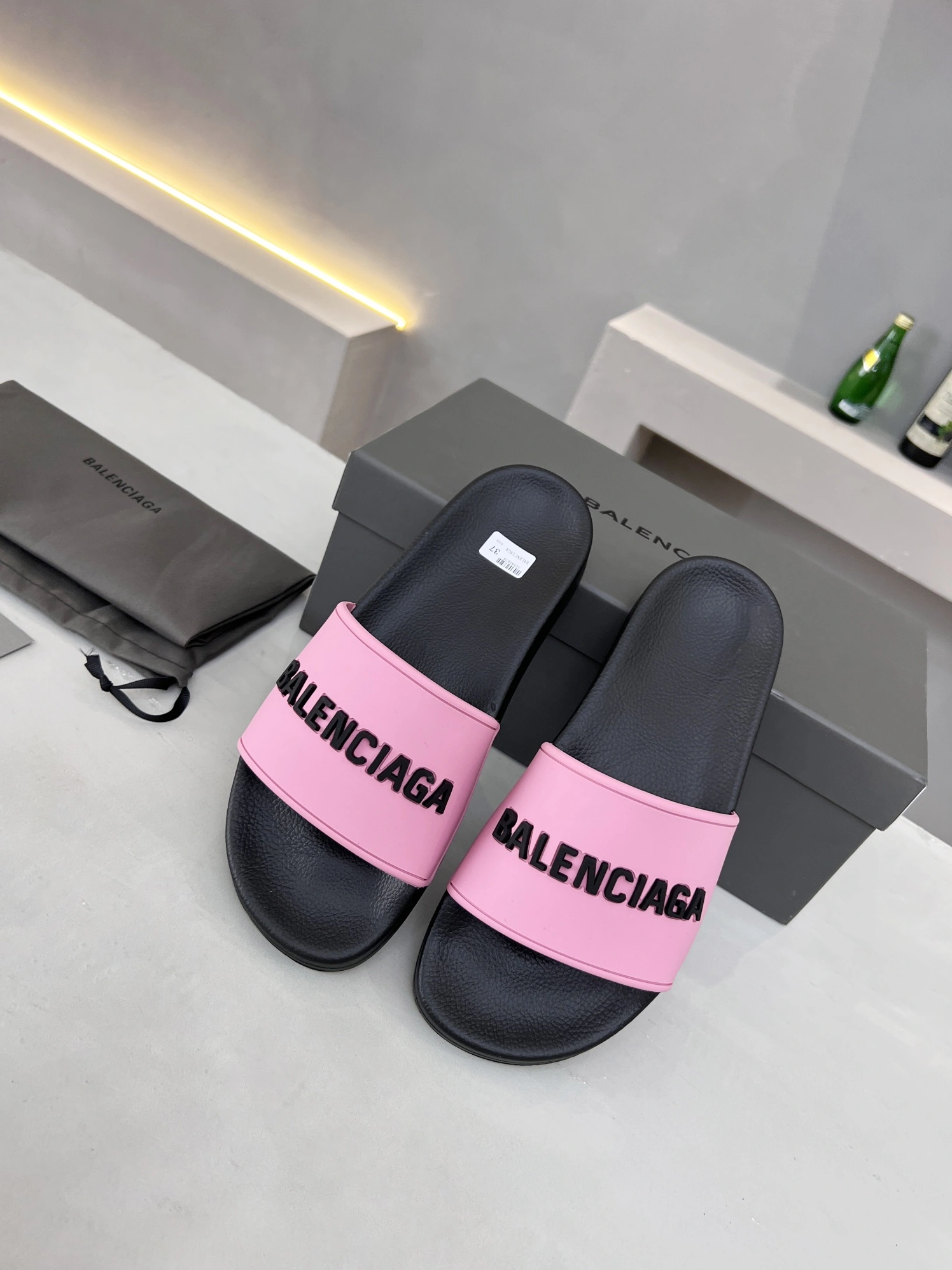 Balenciaga Slippers For Women Stylish 3955